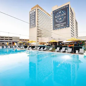 Hotell Downtown Grand & Casino